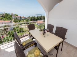 Apartmani    ROBERT Gradac