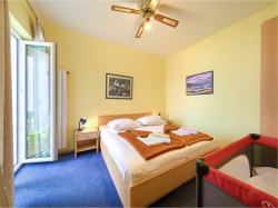 Apartmany Villa Vesna - Family apartments Crikvenica