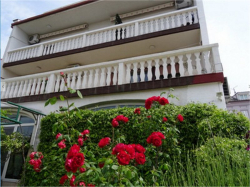 Apartmany Villa Vesna - Family apartments Crikvenica