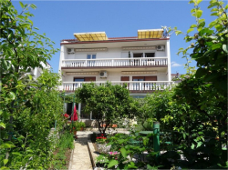 Apartmany Villa Vesna - Family apartments Crikvenica