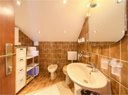 Apartmany Villa Vesna - Family apartments Crikvenica