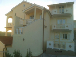 Apartmany Dalija Lopar (Ostrov Rab)